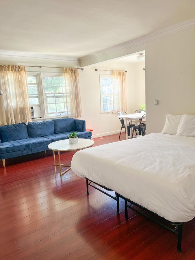 Charming Century City Condo Los Angeles Exteriör bild